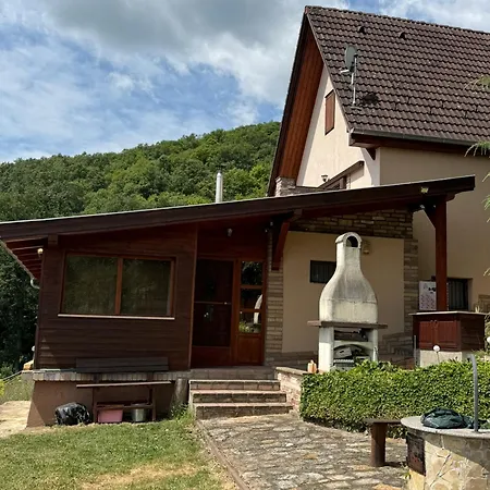 Forestin Vendeghaz * 나기마로스